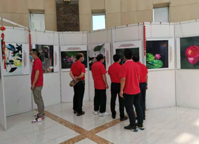 让廉洁清风拂动心灵——博罗县教育局组织党员干部参观惠州市廉洁文化摄影艺术作品展